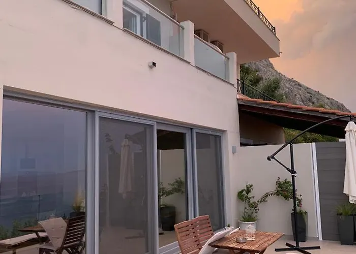 Breathtaking Views Mparmpati