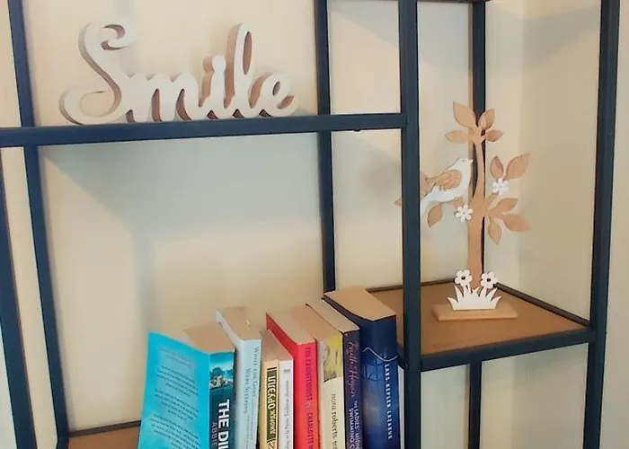 Lejlighed Breathtaking Views Mparmpati