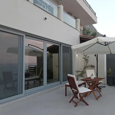 Breathtaking Views Apartman